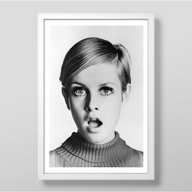 Twiggy Surprise Art Print