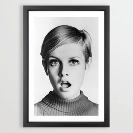 Twiggy Surprise Art Print